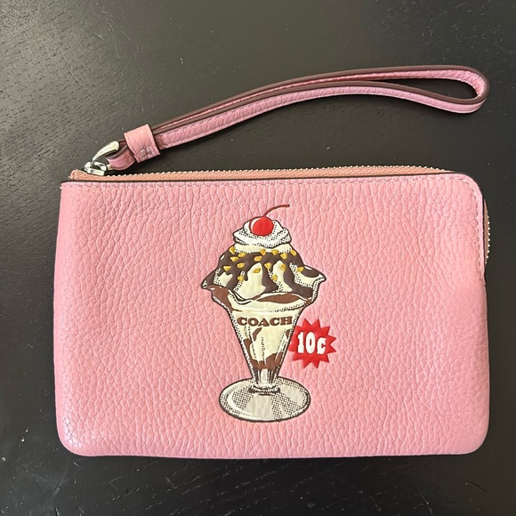 Coach Leather Wristlet Pink Sundae - Picture 1 of 3
